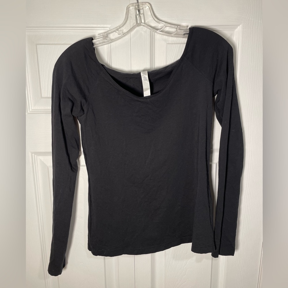 Black Lululemon Top